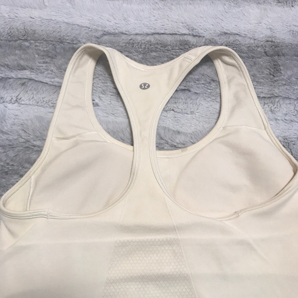 Lululemon Workout Top - Picture 4 of 4